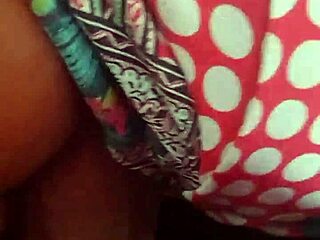 Hey, yuri gaúcho couple impregnates the maid in paradise 😍