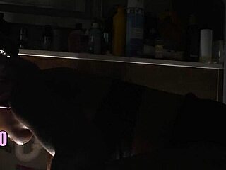 hän sylkee isolle mustalle kullille ennen kurkkuun