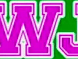 Delightsome babe tames hunk's boner with blowjob 😜