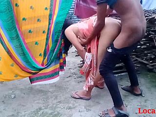 Desi Indian Bhabi Handjob And Hardcore Outdoor Sex With Mature Webcam Action