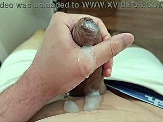 Novinho Dotado Lancap dan Pancut Dalam Klip Buatan Sendiri