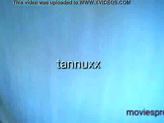 Naha fucks girlfriend in outdoor sex