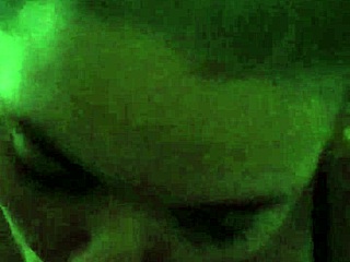 Wife puts on a solo show with dildo.