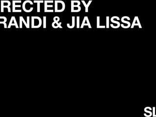 Vixenplus Blonde Beauties Nancy And Eva Finger Pussies And Lick Tits Naughtily At Work