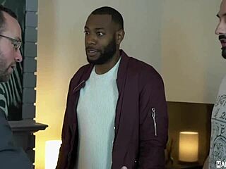 Manupfilms threesome with muscular bodybuilders banging hard in deepthroat action