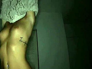 สาวเงี่ยน 18+ ดูดเย็ด POV น้ำแตกพุ่งนมเล็ก แอคชั่นเดือด