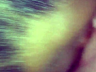 Eating pussy like it was the last meal over with milf mommy oral lick