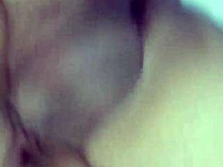 Me encanta sacarle la leche y que me folle profundamente