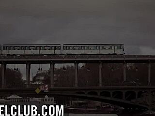 Romantic threesome with Jessie Volt and Anissa Kate