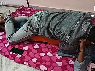 I love this sexy housewife video