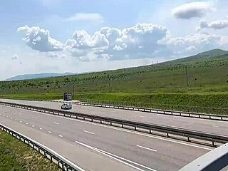 hey, wanna risk it with public sex on a pedestrian bridge?