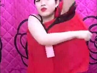 just chilling with a hot vietnamese girl streaming live