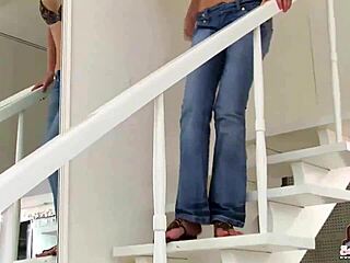 Want to blow your load on my skinny jeans?