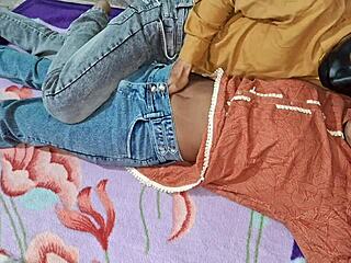 This hightechplace update features sexy young indian amateurs in homemade scenes