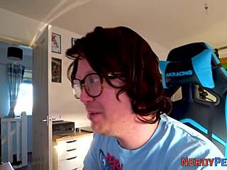 First time newbie sucks leeds dork in high definition reality