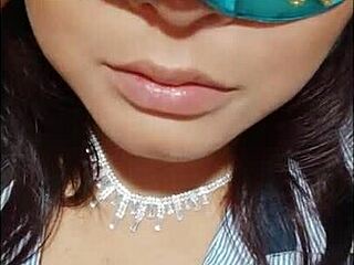 Ibu Tiri Petualang Datang Apartmen, Kami Cuba Posisi Kamasutra Ganas Semasa Krismas, Ghairah Gila!