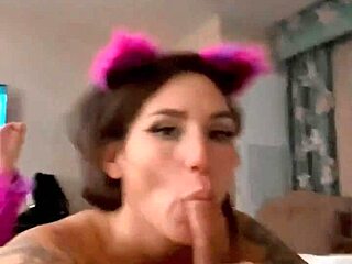 Kitty craves sloppy pussy licking