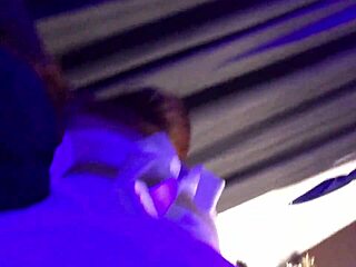 Jó éjt! Átlátszó fehér köntösben faszszopás szuperül jön!