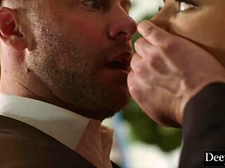 Bratty Blake Hides Her Pussy Fetish From Hubby!