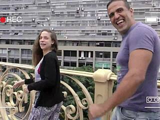 Novinha safada meets porn actor on the street and gets wrecked by his cock at home with venusss and tony tigrão