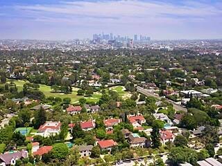 야, 아벨라 데인저랑 AJ 애플게이트랑 야생 POV 트리오에 참여할래? 타기 준비됐어!