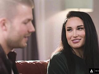 Gabi Paltrova Swallows Load After Squirting