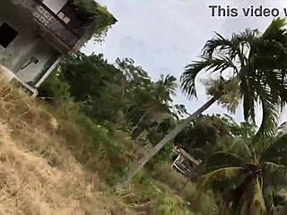 HD - Don Whoe Gets Sloppy Blowjob from Nina Rivera by River