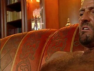 Mature Woman Is Very Wet