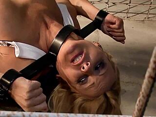 master jeans got the wildest fetish fix for winnie part 2!