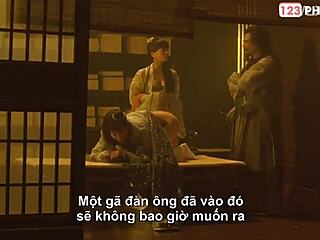 어, 방금 이 베트남 섹스 영상 발견했어... 고대 중국 스타일, 진짜 멋져