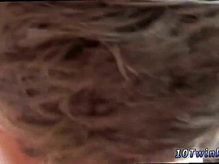 China gay twink bareback with big penis for first time. Cum explodes in home session.