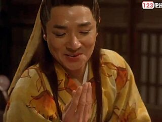 uh, just found this vietnamese sex vid... ancient chinese style, so cool, ya know?