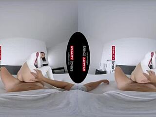 Realitylovers Vr - Latex Android In Missionary, Cowgirl, Bent Over, Skinny Petite Riding