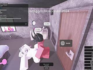 Chicas random siendo folladas duro en acción de Roblox