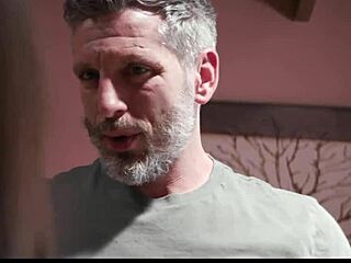 Alexia Anders Meditates With Boyfriend