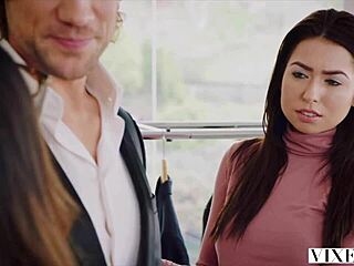 Eva Lovia, klar til din mest intense VixenPlus scene endnu?