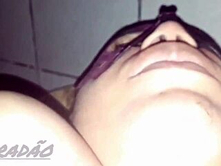 socando no cu da minha puta até ela gozar, que delícia 😍