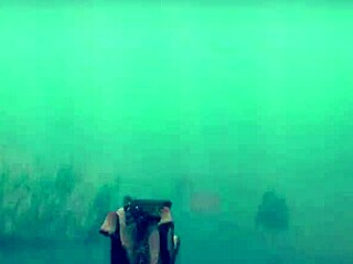 我爱在海滩上和野兽玩耍，疯狂肛交乐趣