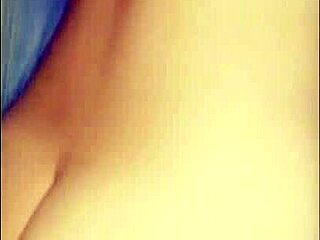 MI INOCENTE HERMANASTRA DESCANSA SOLA EN CASA