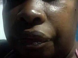 Can you handle this deepthroat from a curvy Latina?