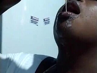 Can you handle this deepthroat from a curvy Latina?