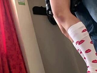 巨乳ミニマム可愛い子が指マンでビクビク女性イキおまんこグチョグチョ