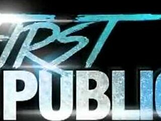 Плохая девчонка изменила и жестко наказана. Фальшивый агент трахает её публично! 😡