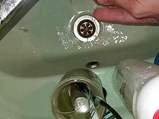 My Giant Foreskin Brings Intense Pleasure In Anime Hentai