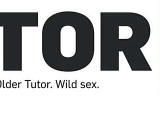 Ух, мой урок на Tutor4k превратился в дикий трах с этой зрелой русской, не ожидал!