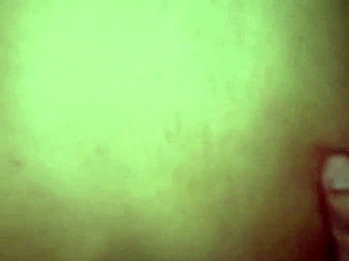 Follando a un pasivo que conocí en el supermercado.