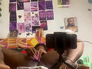 i played with my pussy staring at the mirror. it felt so wild and raw!