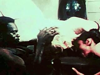 vintage interracial threesome fun 😍🔥