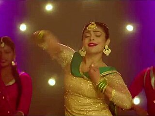 shanta in a solo moment