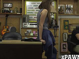 hey, pretty woman bangs hard before pawning stuff for cash, you believe it?